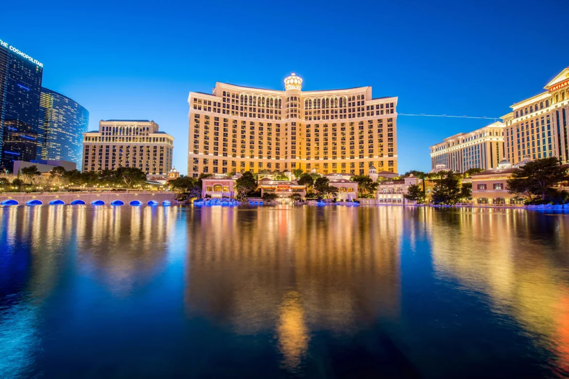 ELM - Elaine Wynn and Ivana Trump