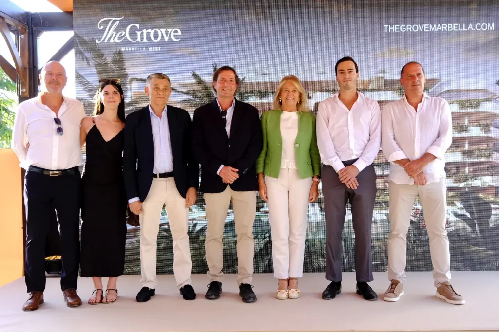 ELM - Praxfer Homes' The Grove